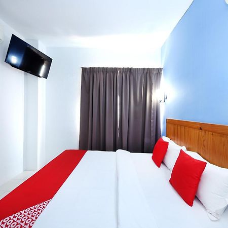 Super Oyo 502 Midah Inn Puchong Esterno foto